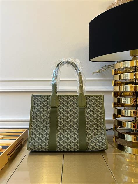 goyard shoulder bag price|goyard villette tote price.